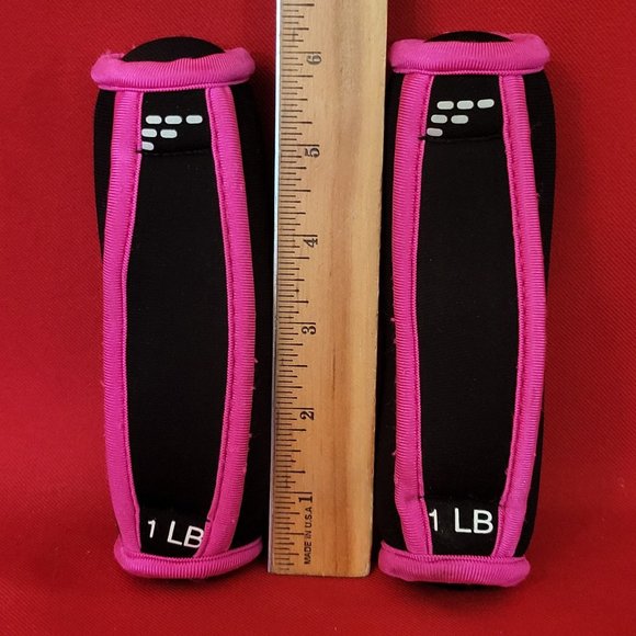 BCG Pair of 1 Lb Hand Weights - Picture 8 of 10